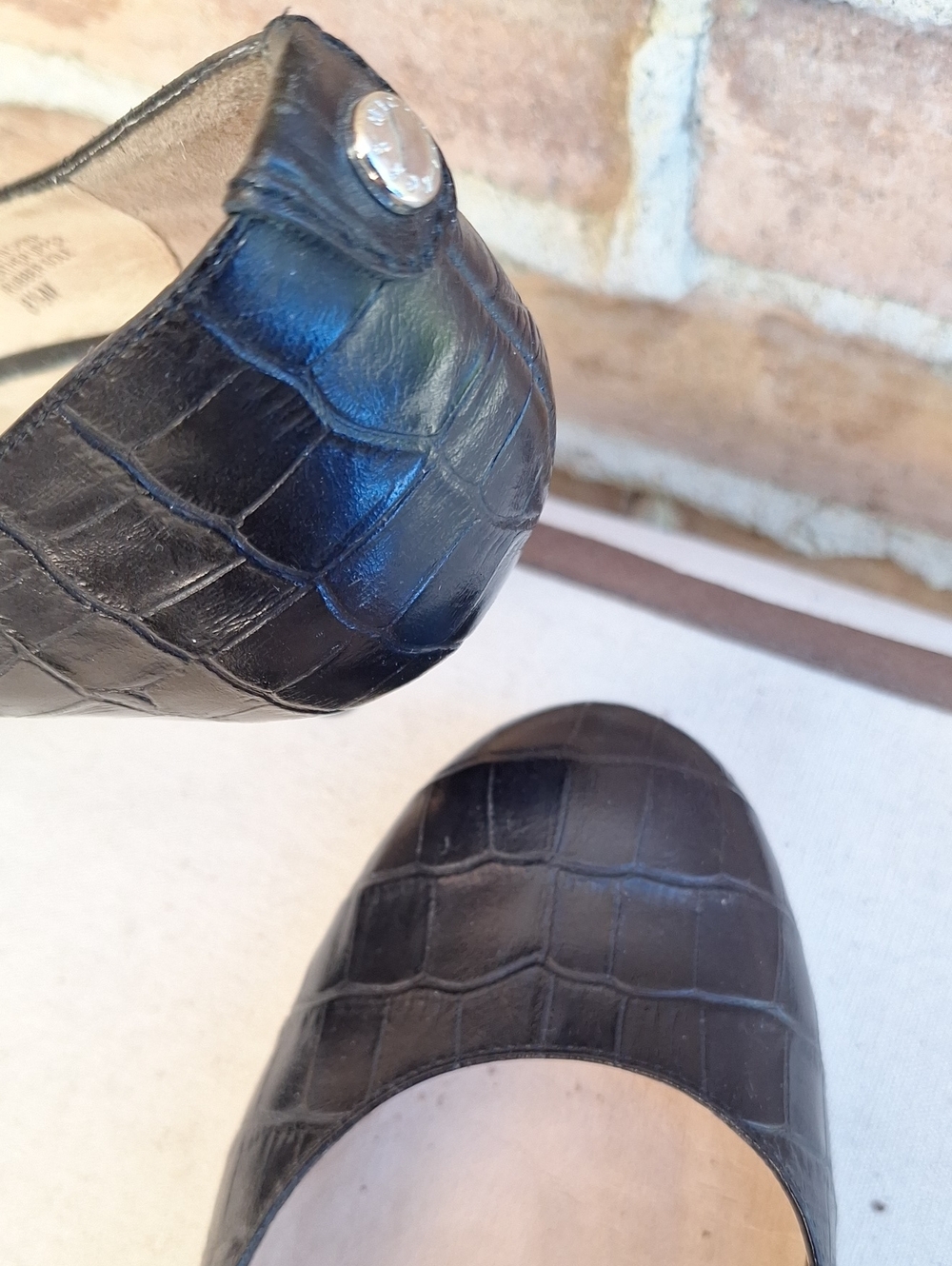 MICHAEL Michael KORS Leather Heels In Black - Picture 10 of 10